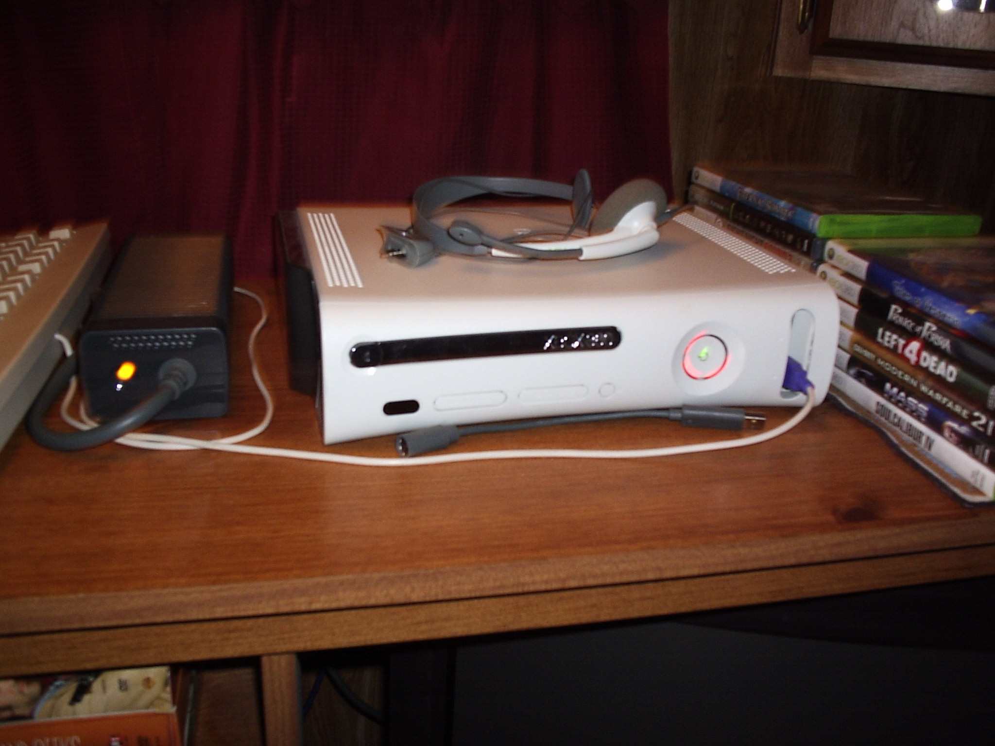 Reviews, image size:2048x1536